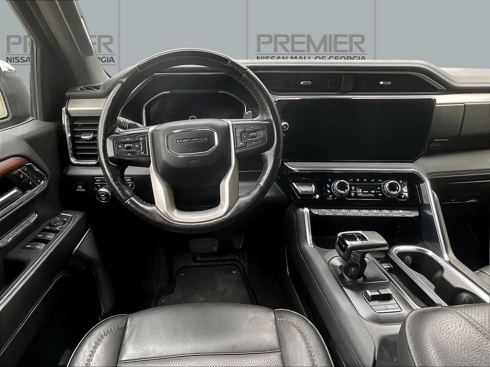 Used 2023 GMC Sierra 1500 Denali AWD/4WD image 11
