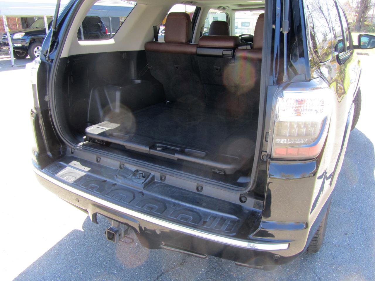 Used 2016 Toyota 4Runner Limited AWD/4WD image 21