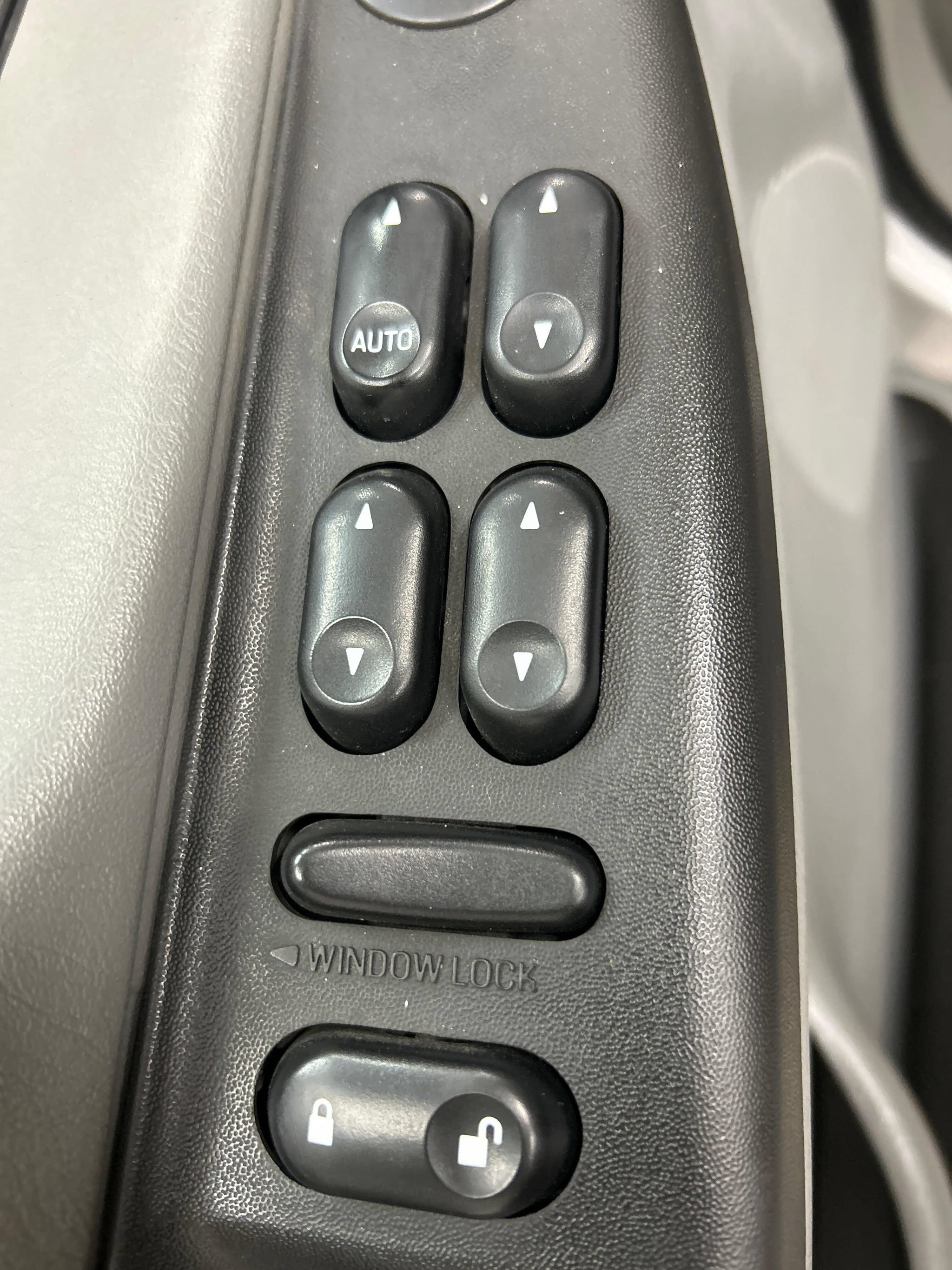 Used 2007 Ford F350 Lariat AWD/4WD image 9