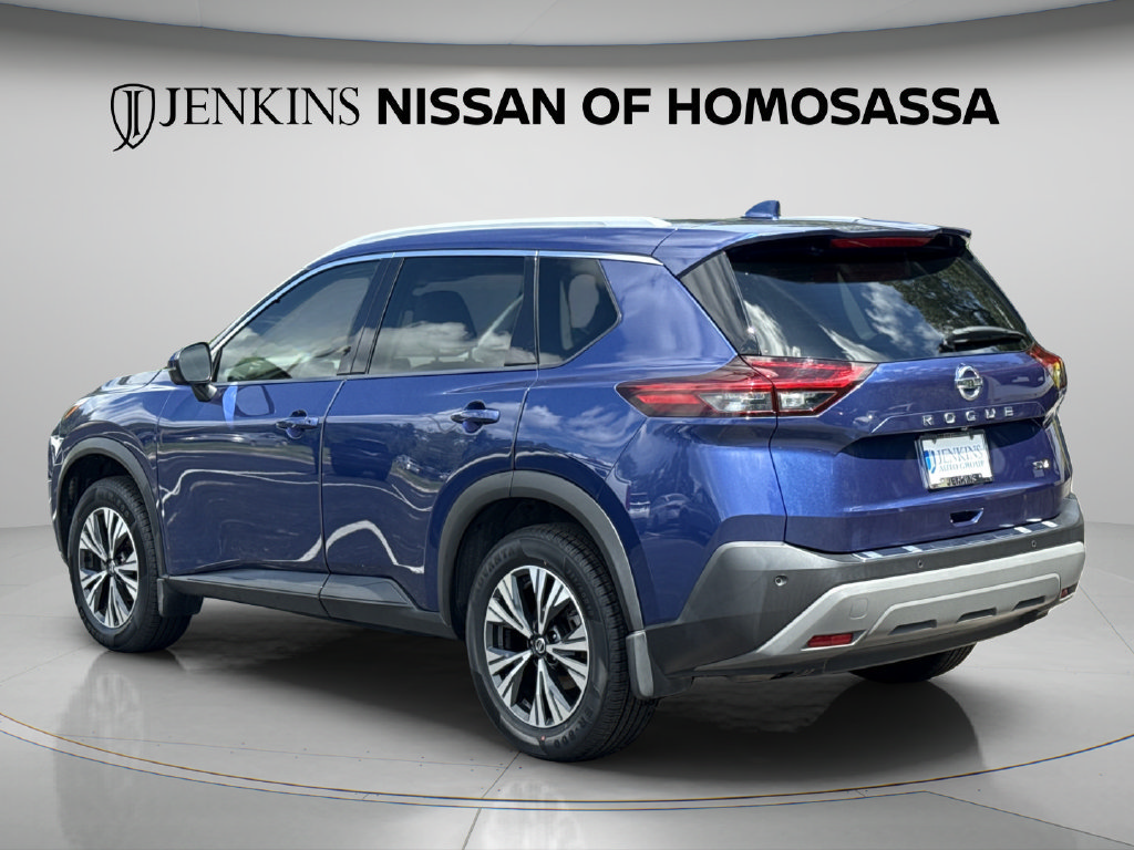 Certified 2021 Nissan Rogue SV w/ Premium Package FWD image 11