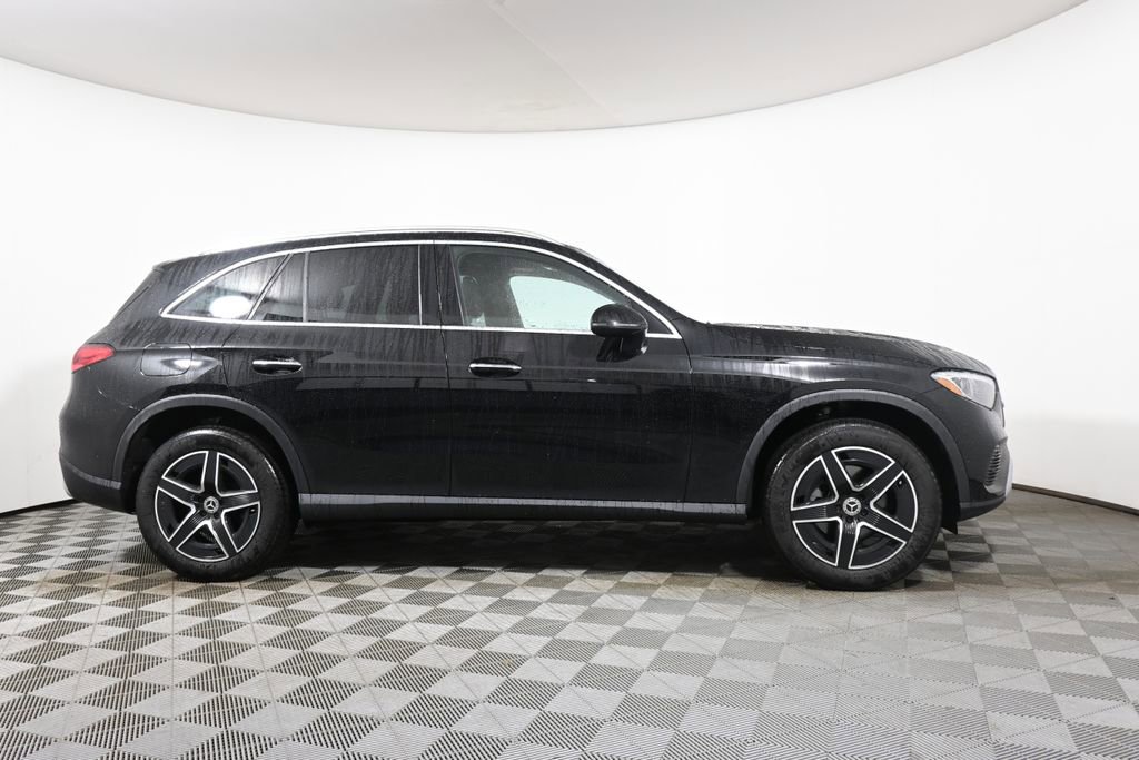 Certified 2026 Mercedes-Benz GLC 300 4MATIC image 8