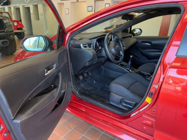 Used 2020 Toyota Corolla SE image 17