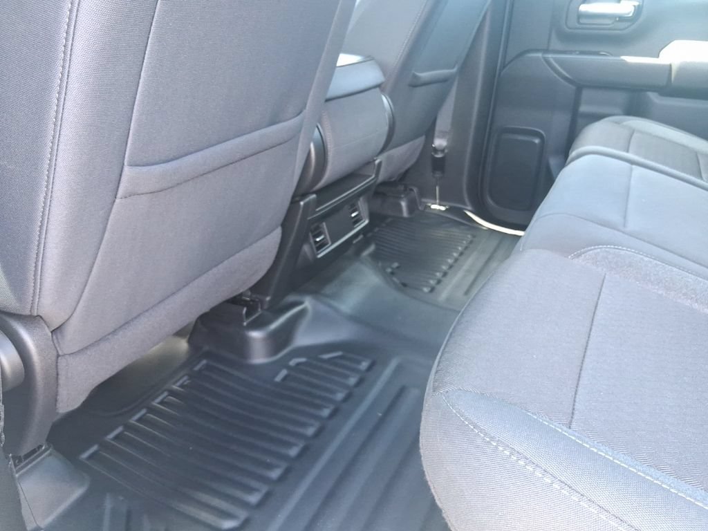 Used 2025 GMC Sierra 2500 Pro AWD/4WD image 13
