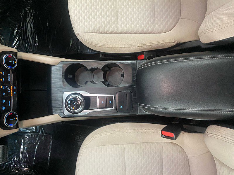 Used 2022 Ford Escape SE image 15
