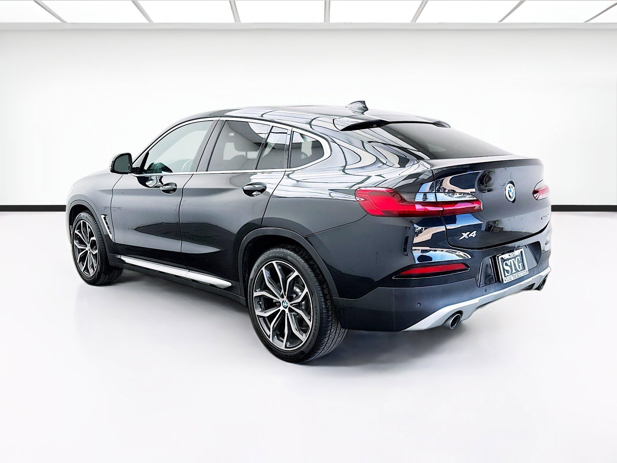 Used 2020 BMW X4 xDrive30i w/ Convenience Package image 6