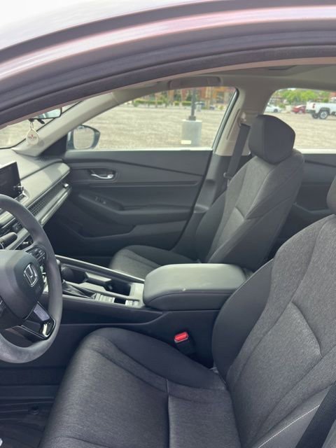 Used 2024 Honda Accord EX image 8