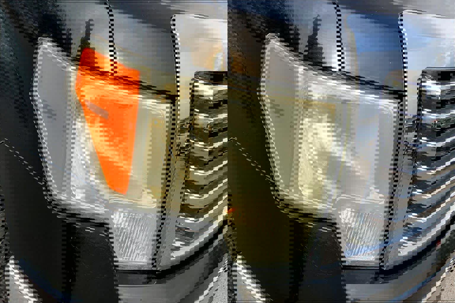 Used 2011 Ford F150 XLT w/ XLT Chrome Pkg AWD/4WD image 23