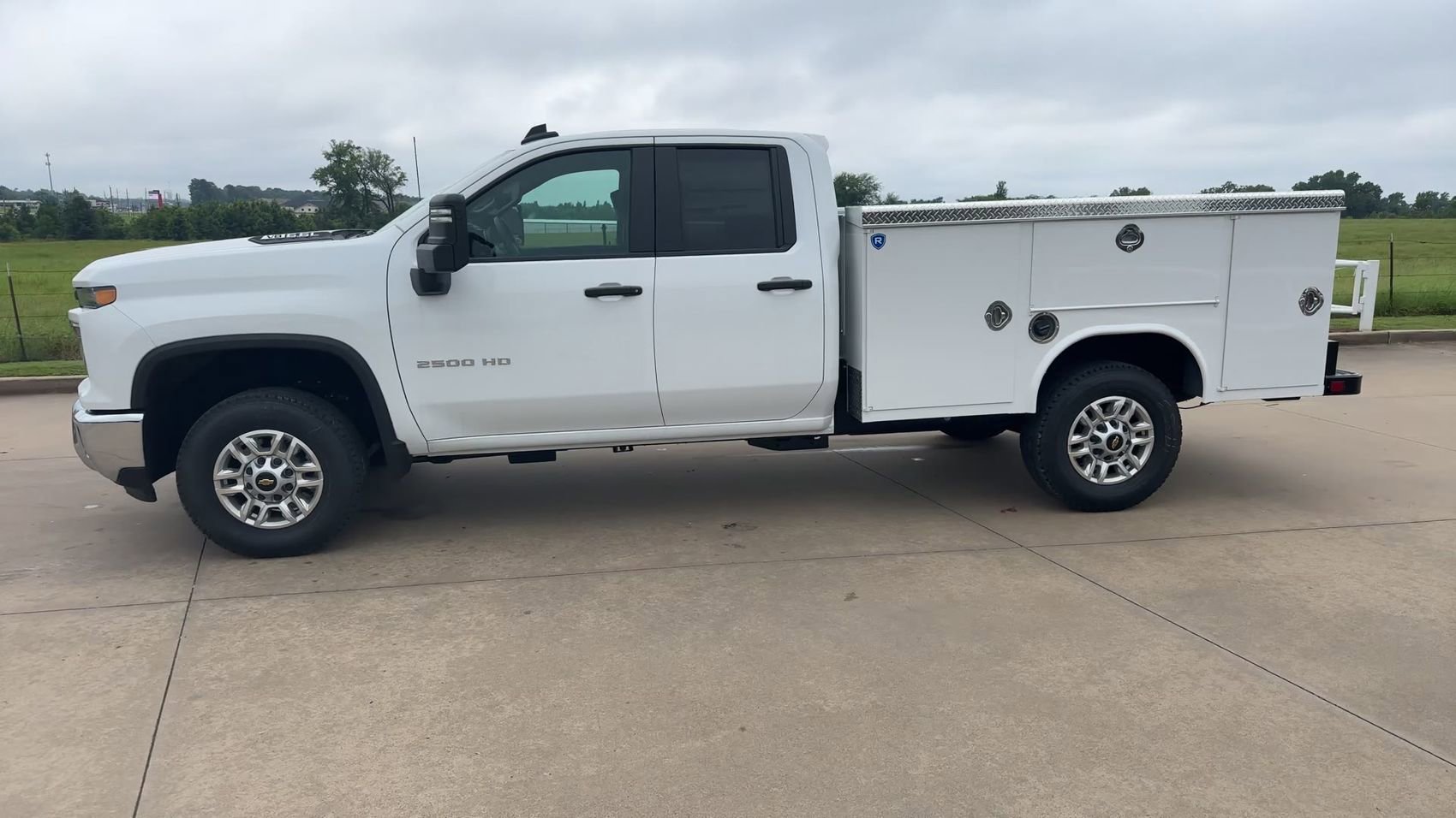 New 2026 Chevrolet Silverado 2500 W/T w/ WT Convenience Package RWD image 6