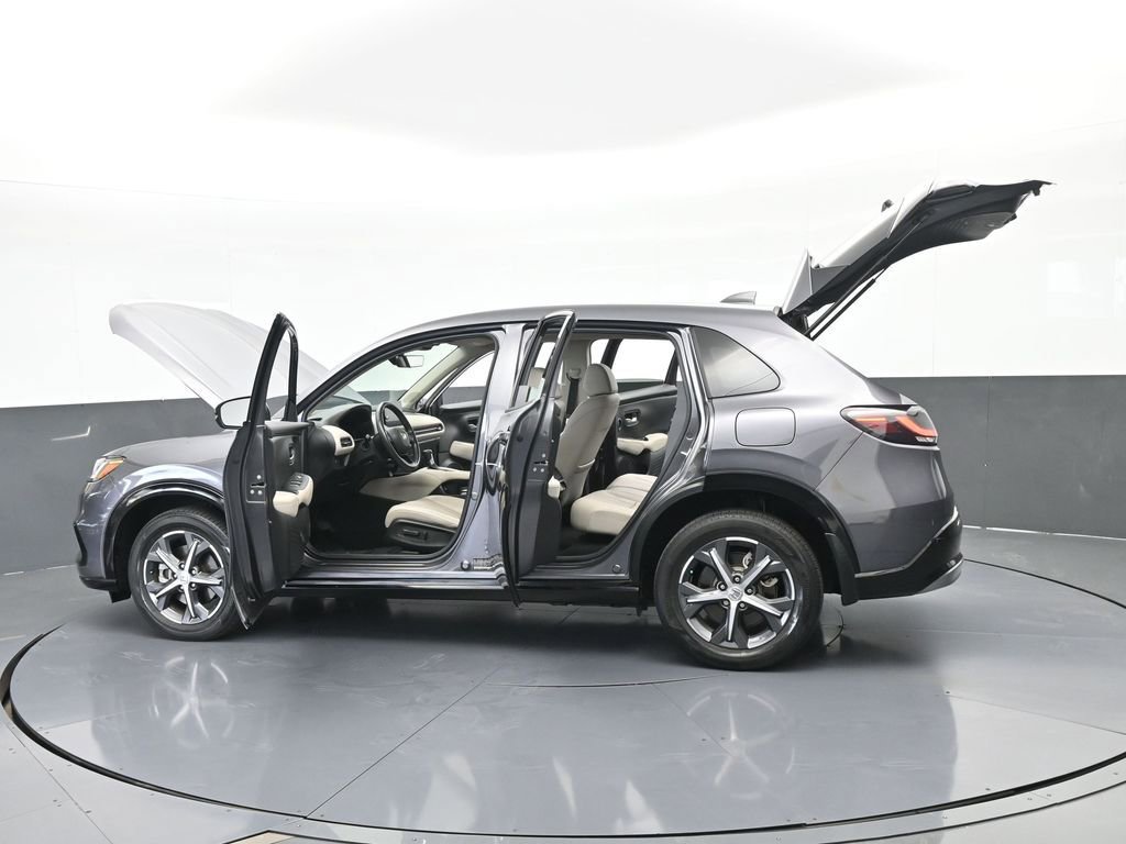 Used 2023 Honda HR-V EX-L image 78