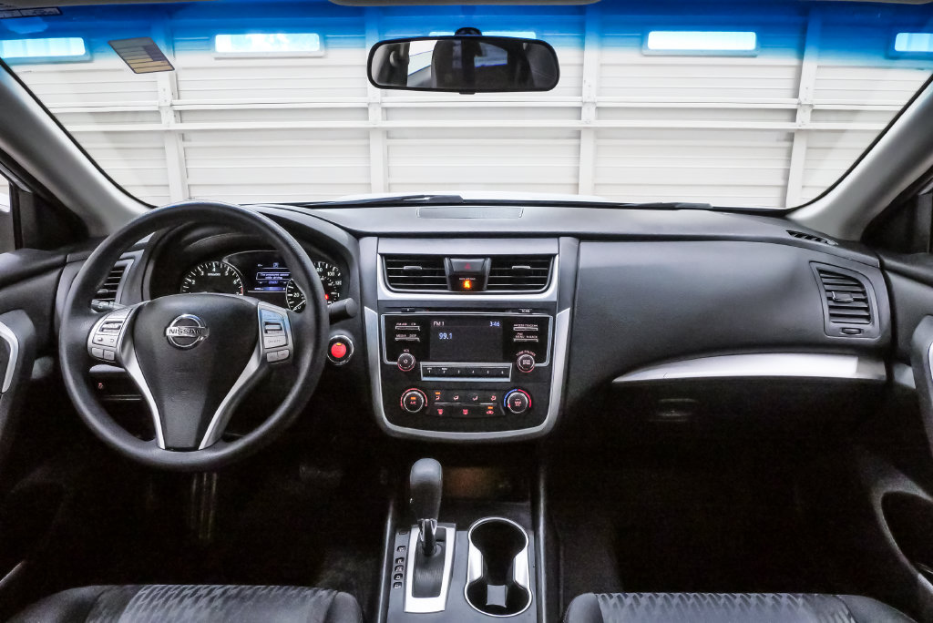 Used 2018 Nissan Altima 2.5 S w/ S Convenience Package FWD image 15