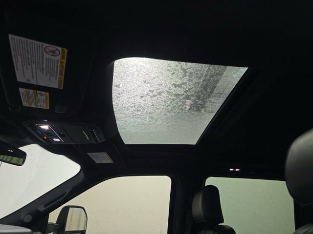 Used 2025 Ford F250 Platinum AWD/4WD image 12