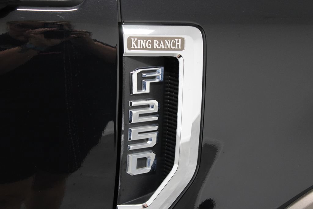 Used 2020 Ford F250 King Ranch w/ King Ranch Ultimate Package AWD/4WD image 12