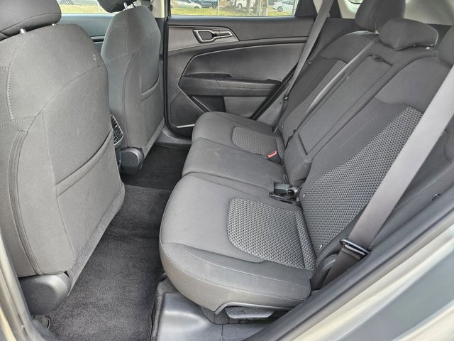 Used 2024 Kia Sportage LX image 18