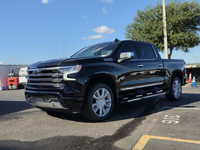 New 2026 Chevrolet Silverado 1500 High Country w/ High Country Premium Package AWD/4WD image 2