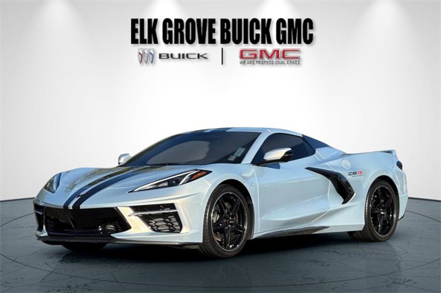 Used 2021 Chevrolet Corvette Stingray Convertible w/ Z51 Performance Package image 8