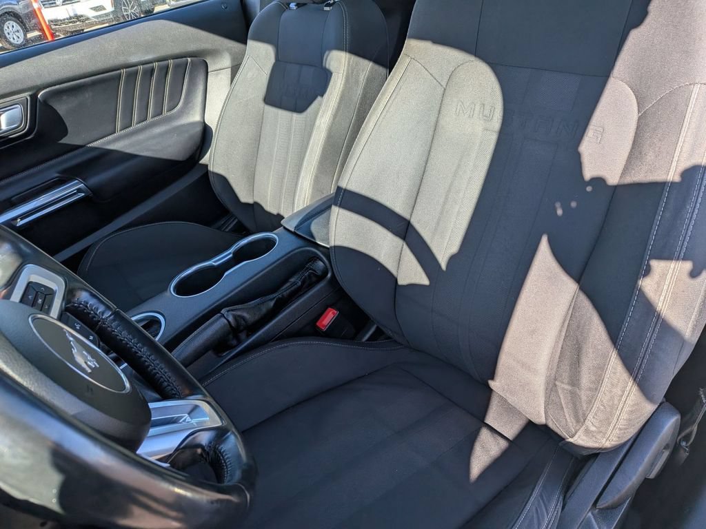 Used 2023 Ford Mustang Convertible RWD image 15