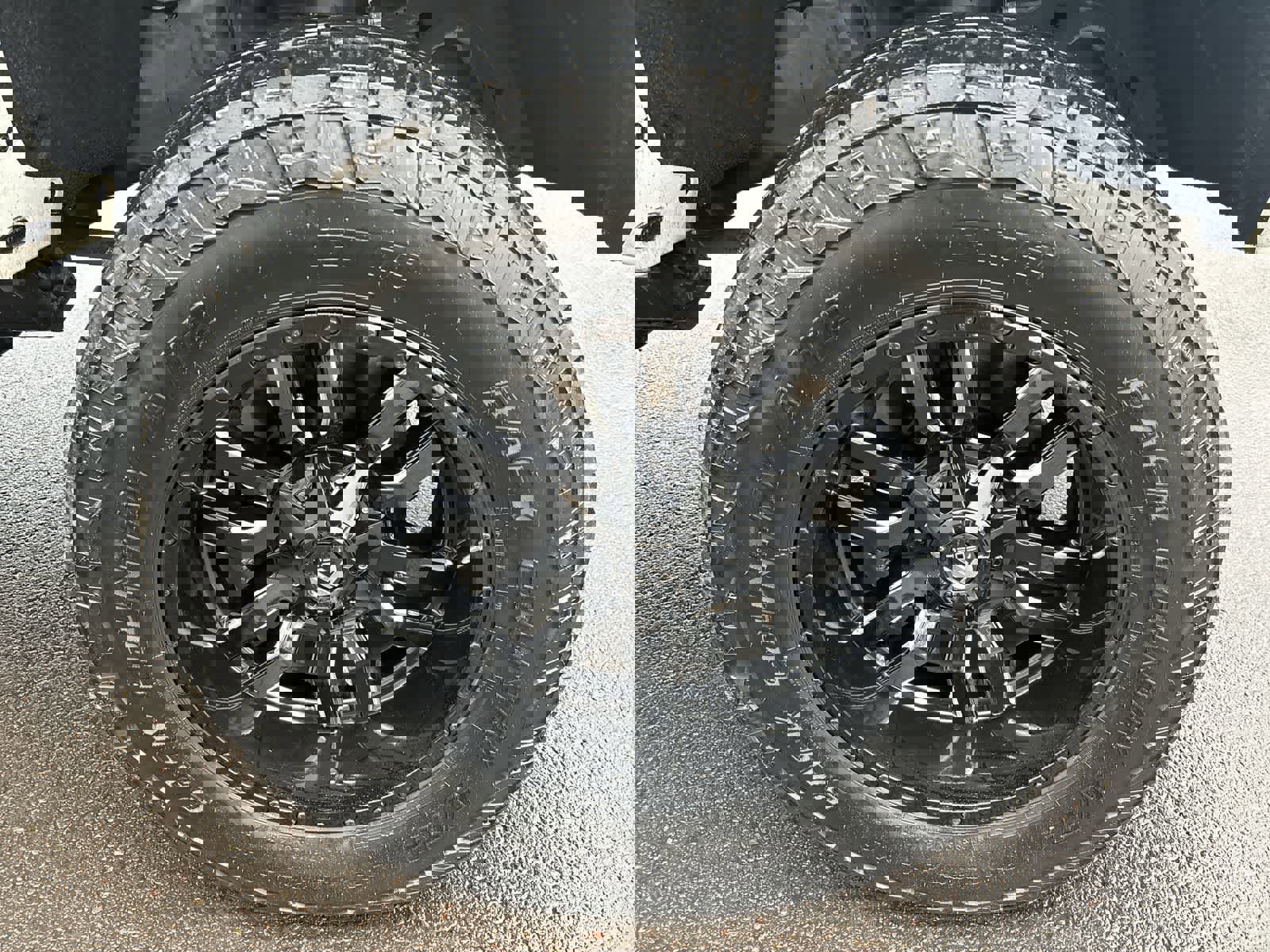 Used 2016 GMC Sierra 2500 Denali w/ Duramax Plus Package image 4