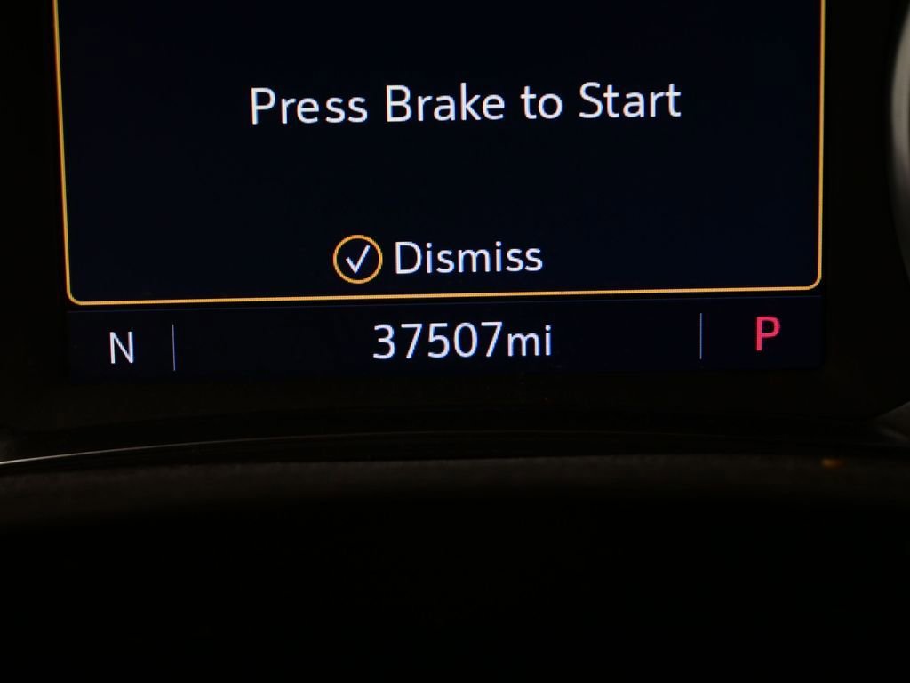 Used 2023 Chevrolet Traverse LT image 9