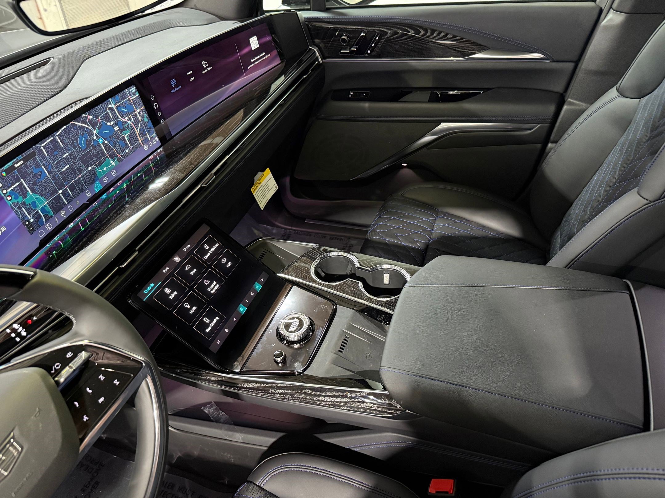 New 2026 Cadillac Escalade IQL Sport 1 image 36