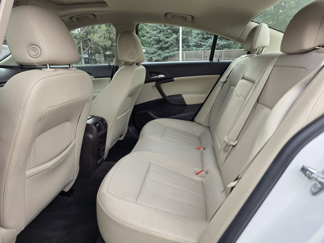 Used 2011 Buick Regal CXL w/ RL4 Preferred Equipment Group FWD image 14