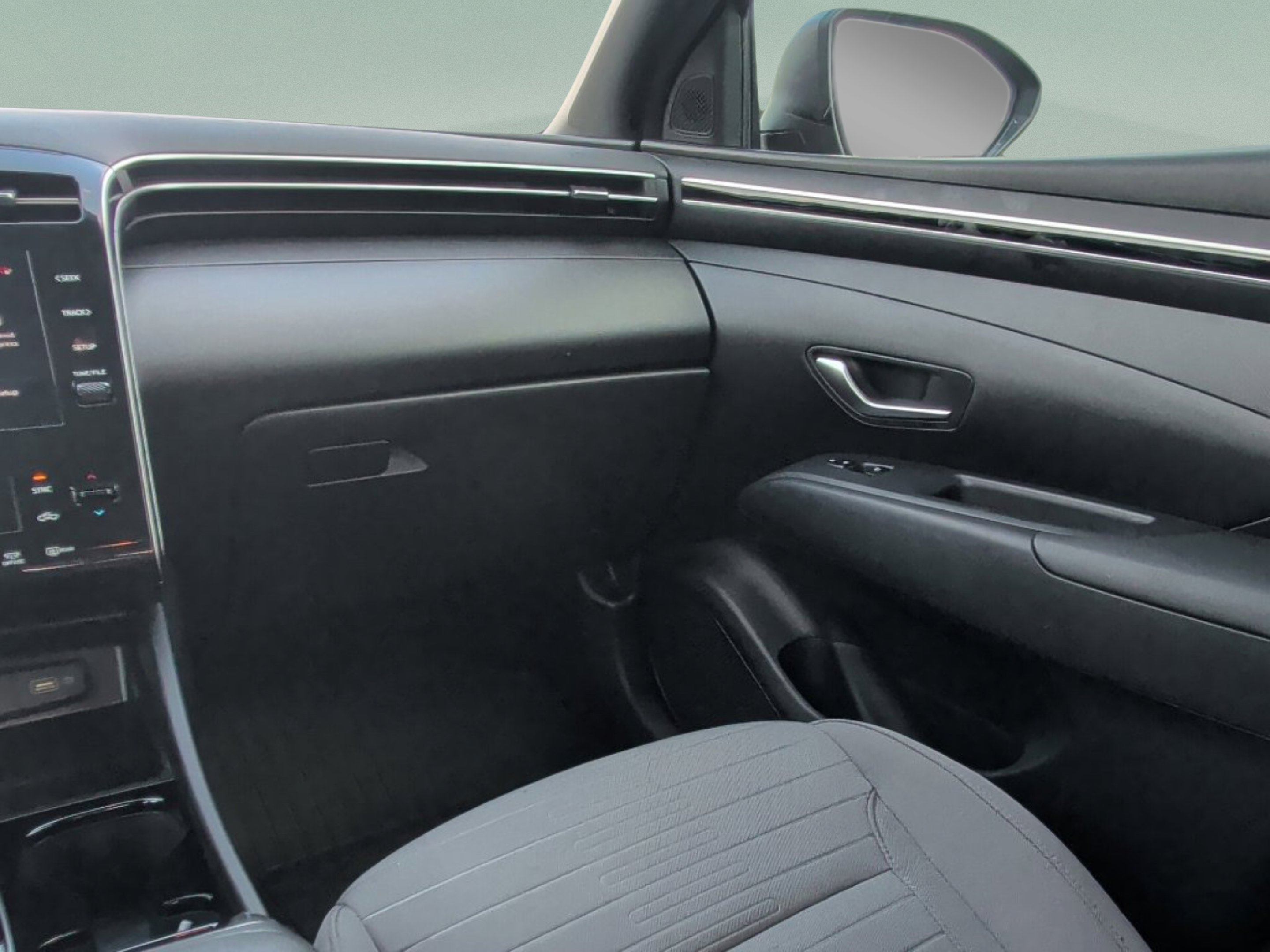 Used 2024 Hyundai Santa Cruz SEL FWD image 35