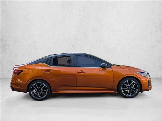 Used 2024 Nissan Sentra SR FWD image 4