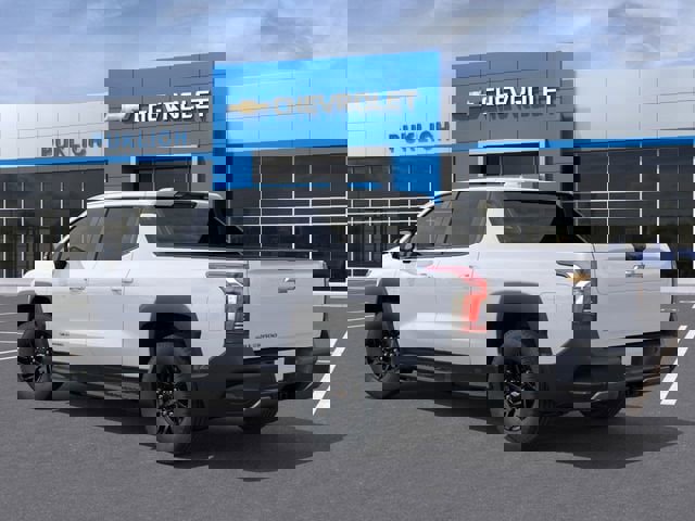 New 2025 Chevrolet Silverado EV LT image 3