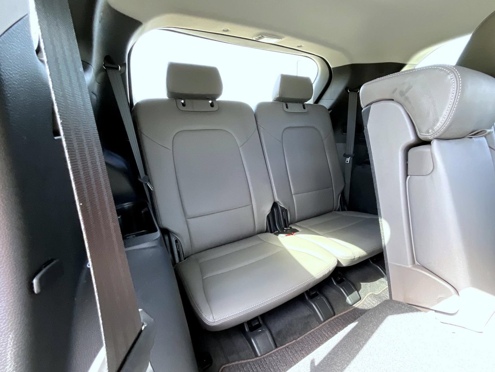 Used 2019 Hyundai Santa Fe XL SE w/ SE Premium Package 02 FWD image 19