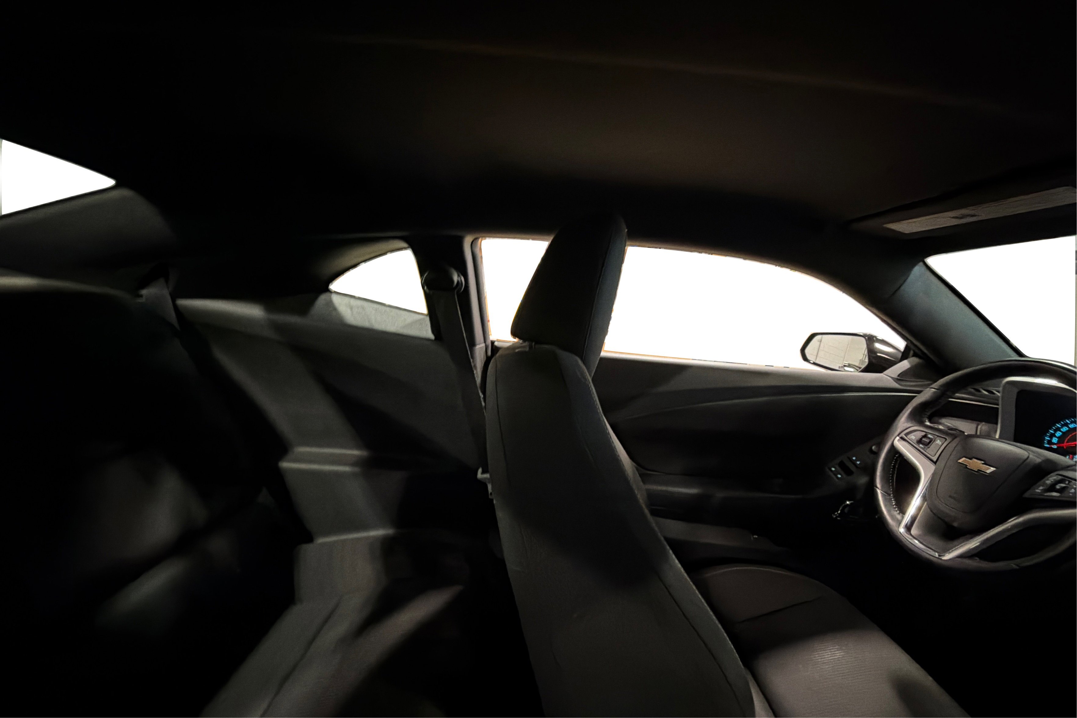 Used 2015 Chevrolet Camaro LT RWD image 38