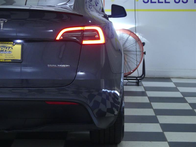 Used 2021 Tesla Model Y Performance AWD/4WD image 27