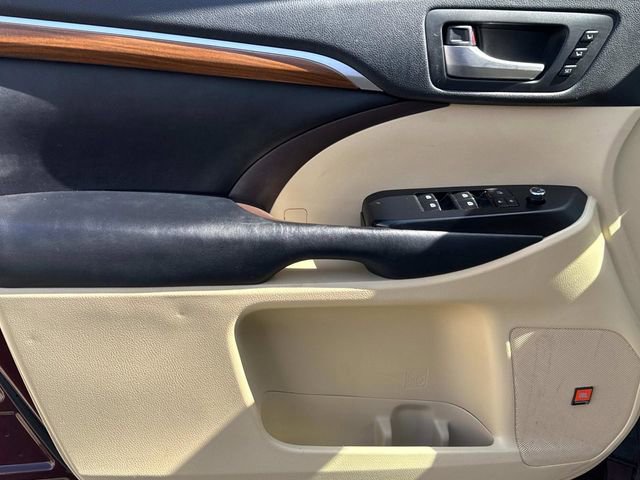 Used 2019 Toyota Highlander Limited Platinum image 58