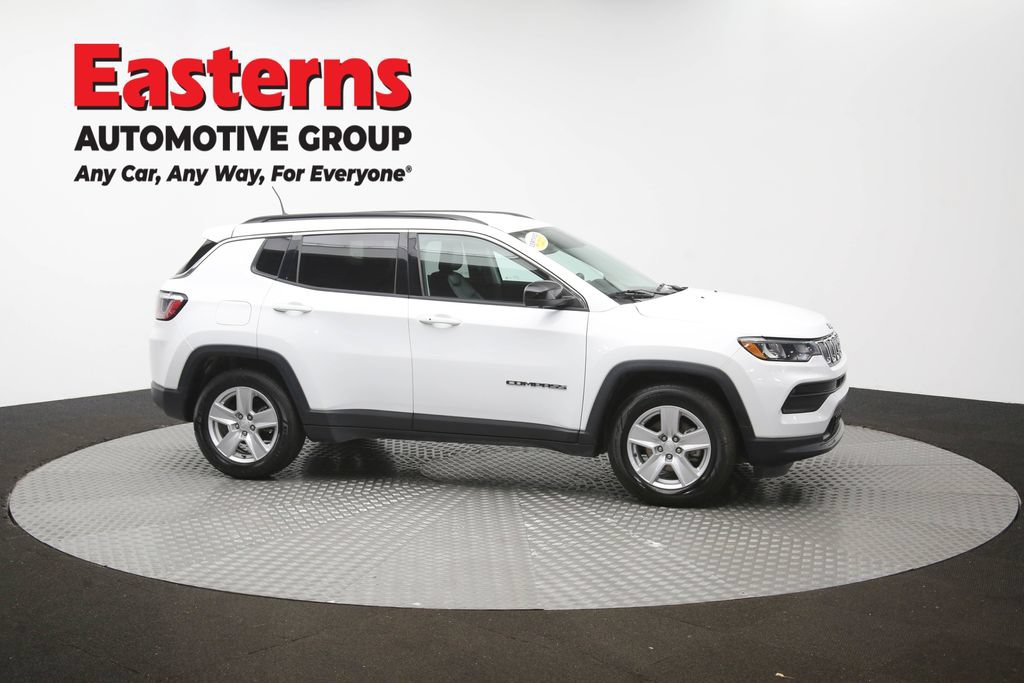 Used 2022 Jeep Compass Latitude w/ Convenience Group FWD image 46