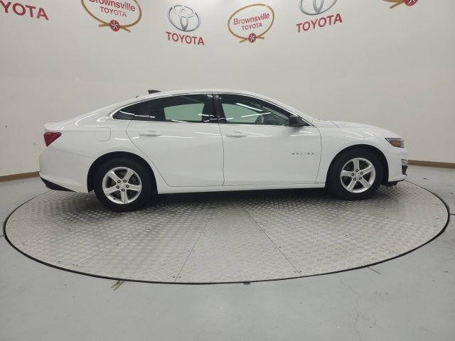 Used 2021 Chevrolet Malibu LS FWD image 6