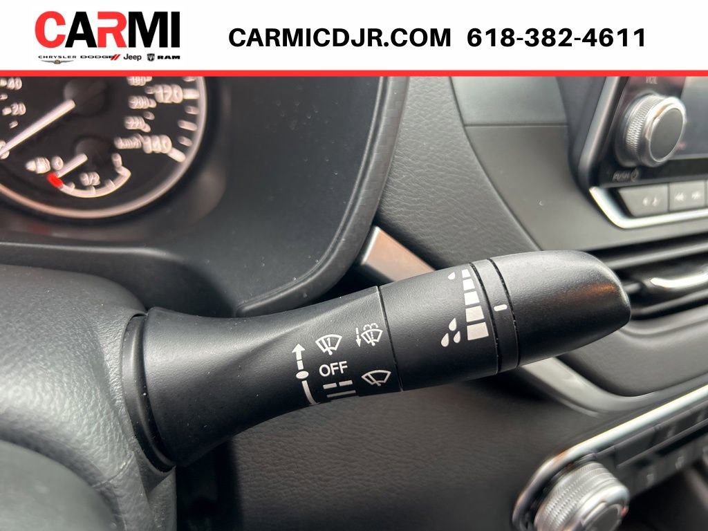 Used 2022 Nissan Altima 2.5 SV FWD image 17