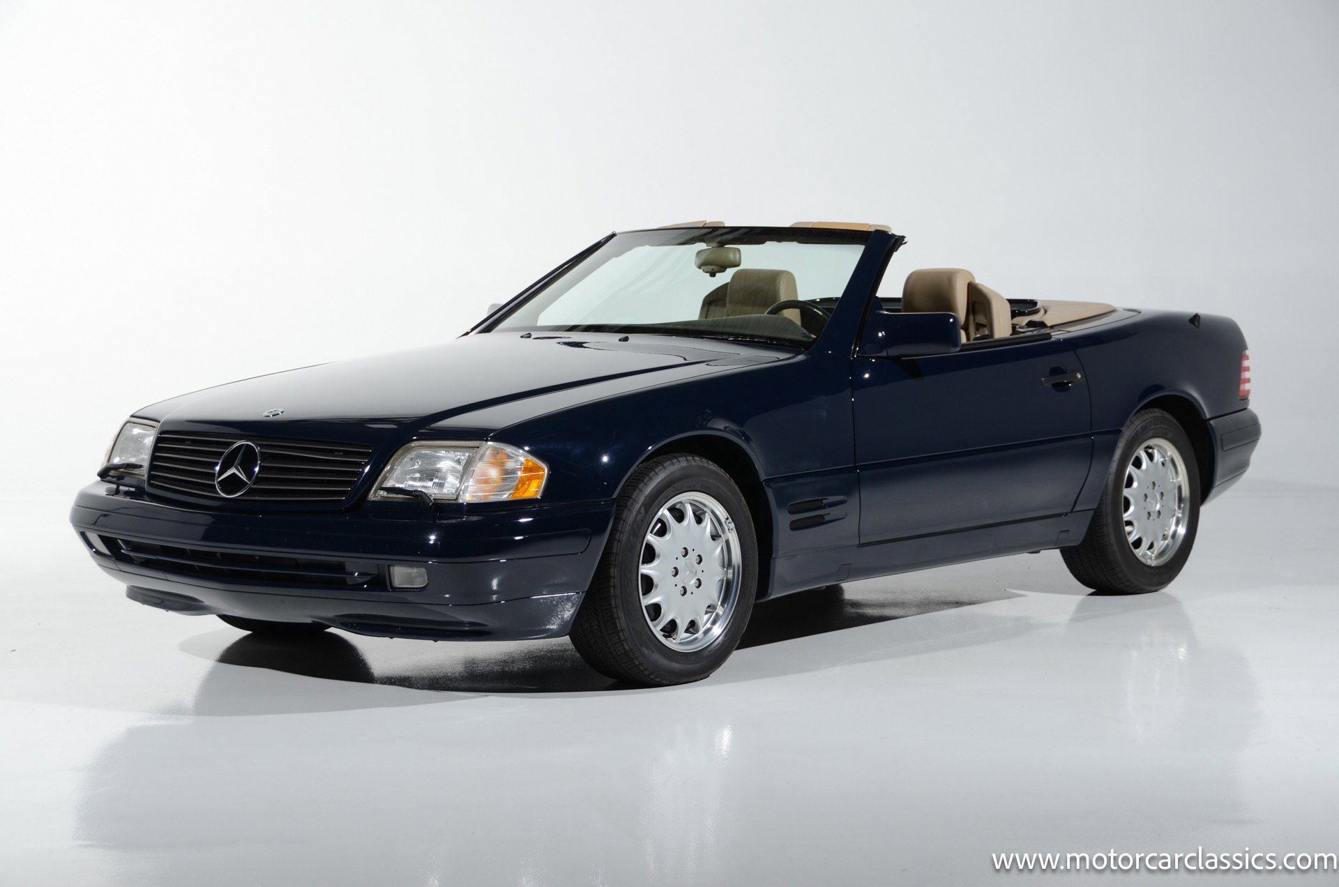 Used 1996 Mercedes-Benz SL 320 image 4