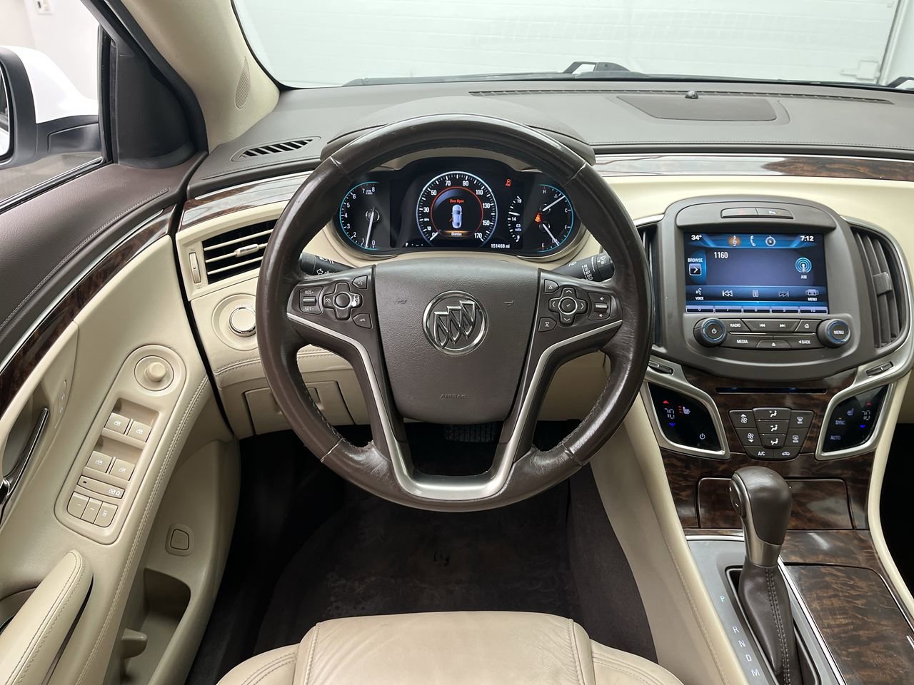 Used 2014 Buick LaCrosse Leather image 13