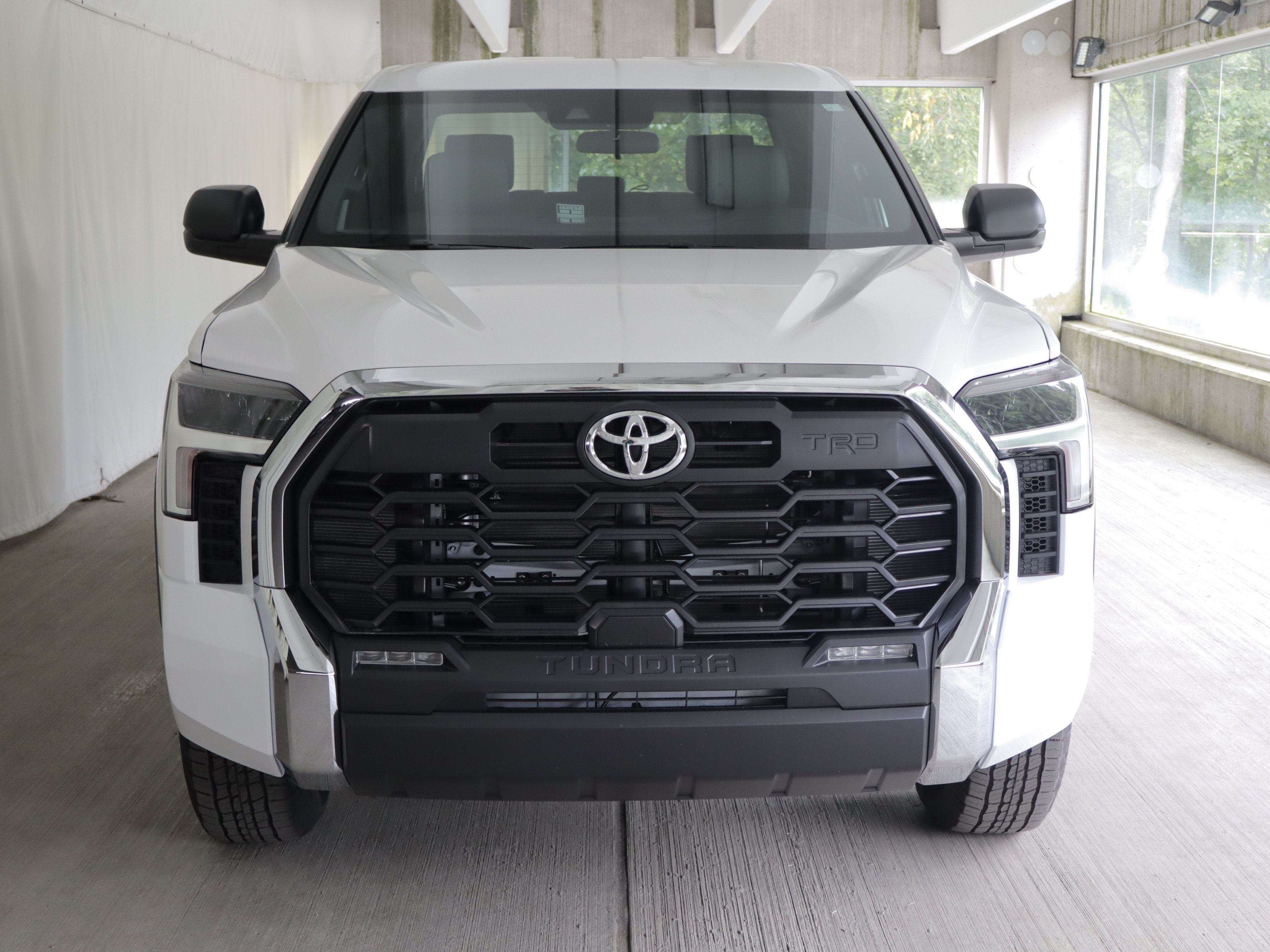 New 2026 Toyota Tundra SR5 AWD/4WD image 3