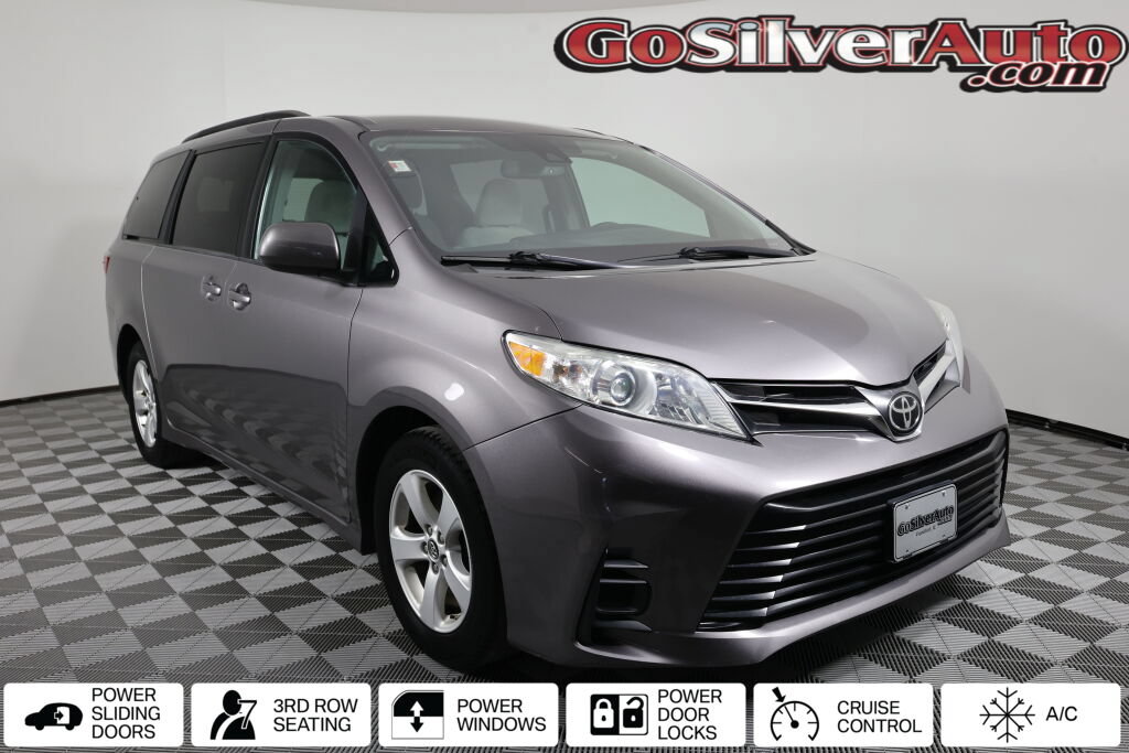 Used 2018 Toyota Sienna LE
