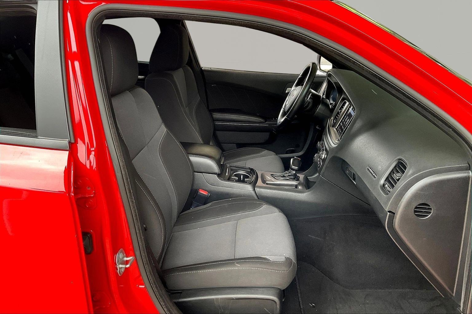 Used 2021 Dodge Charger SXT w/ Blacktop Package image 30
