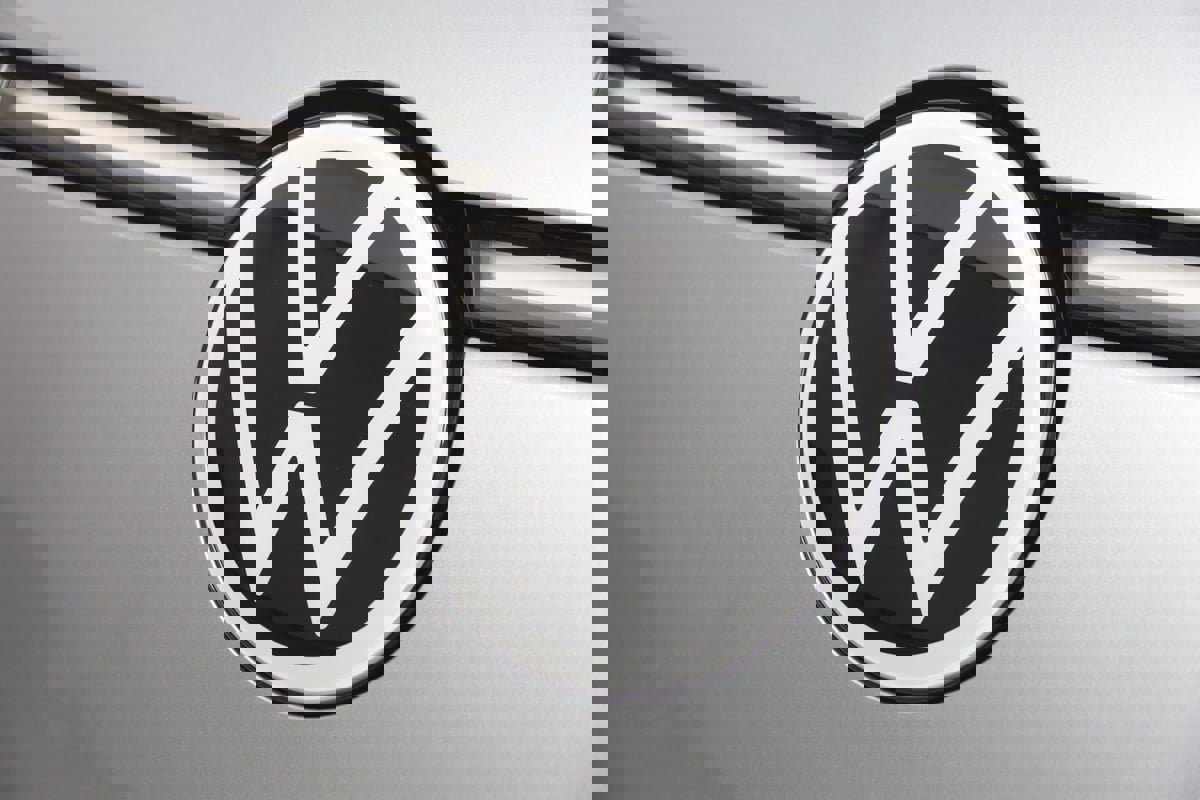 Used 2025 Volkswagen ID. Buzz Pro S image 19