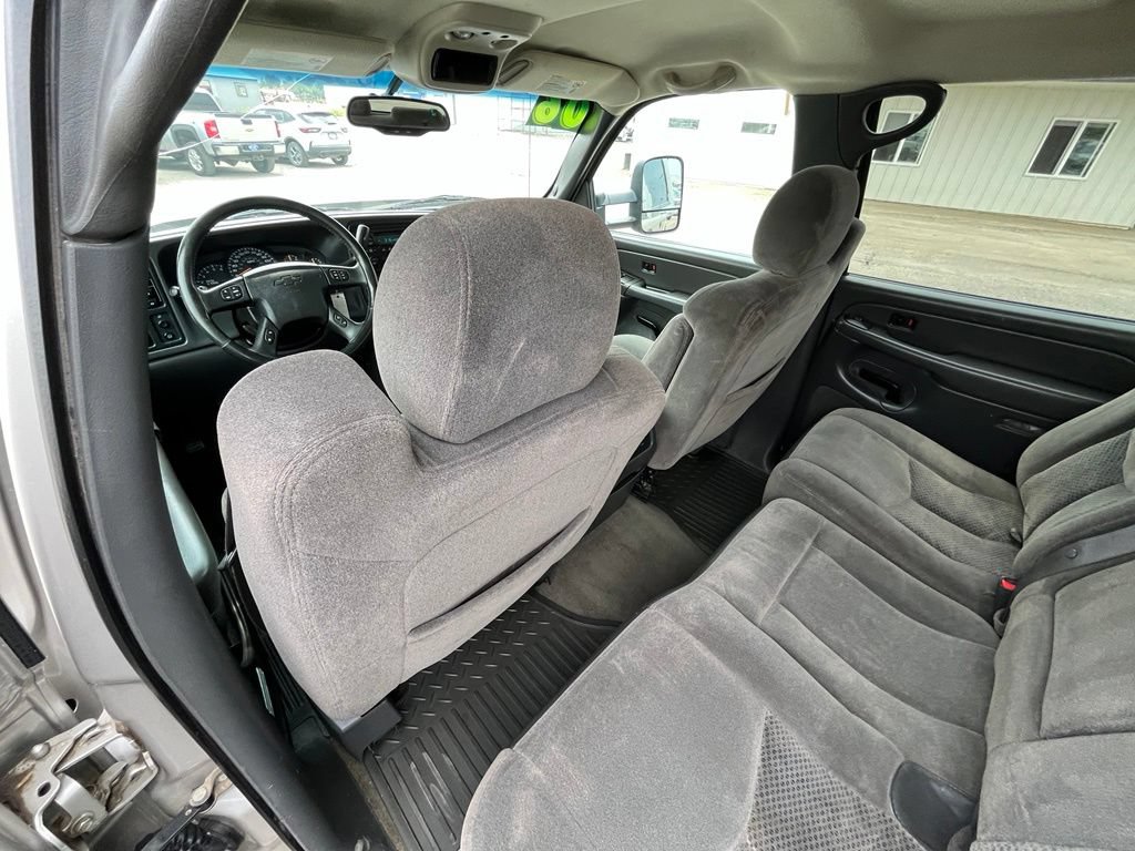 Used 2006 Chevrolet Silverado 2500 LS AWD/4WD image 15