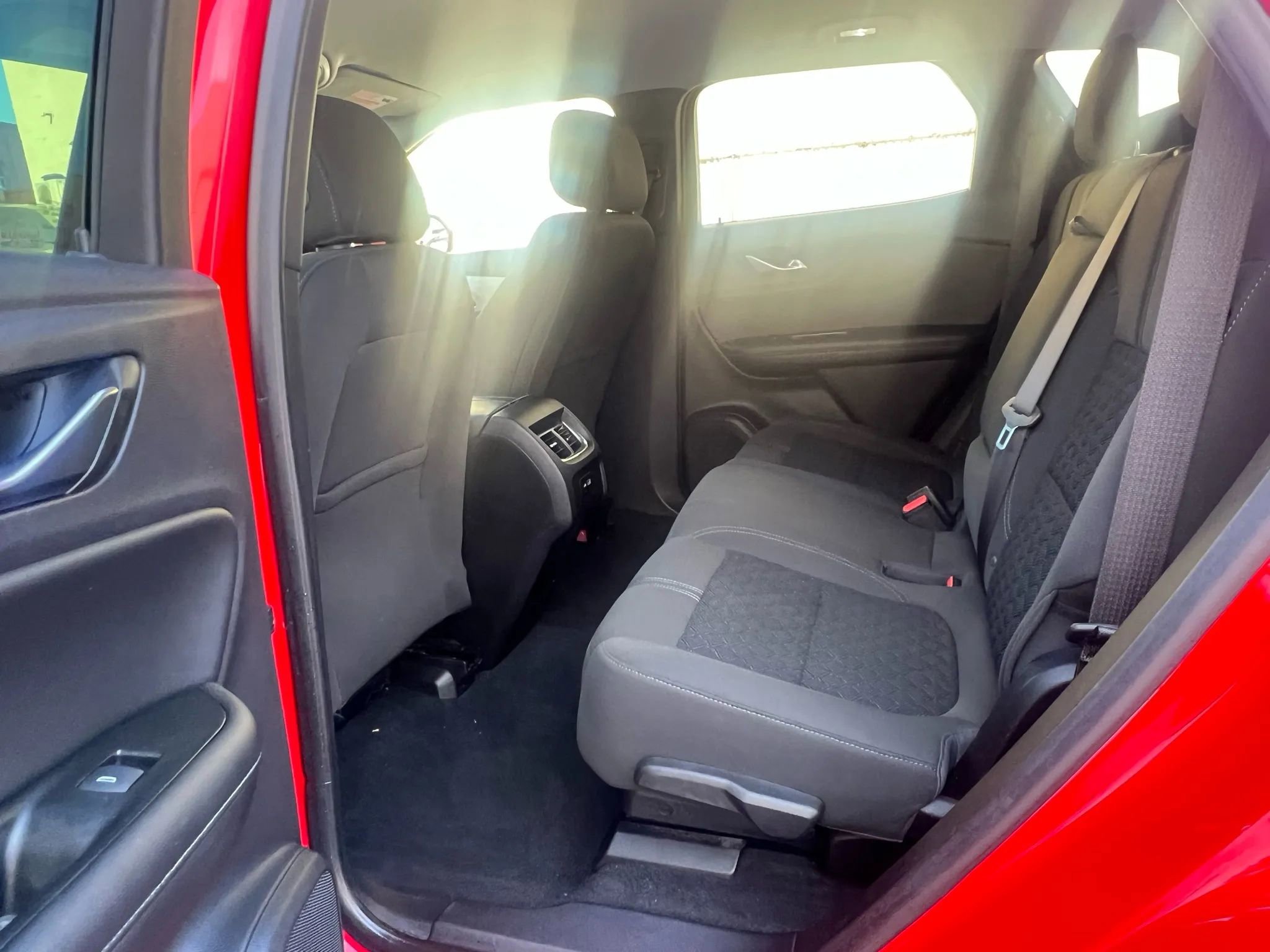 Used 2019 Chevrolet Blazer LT image 28