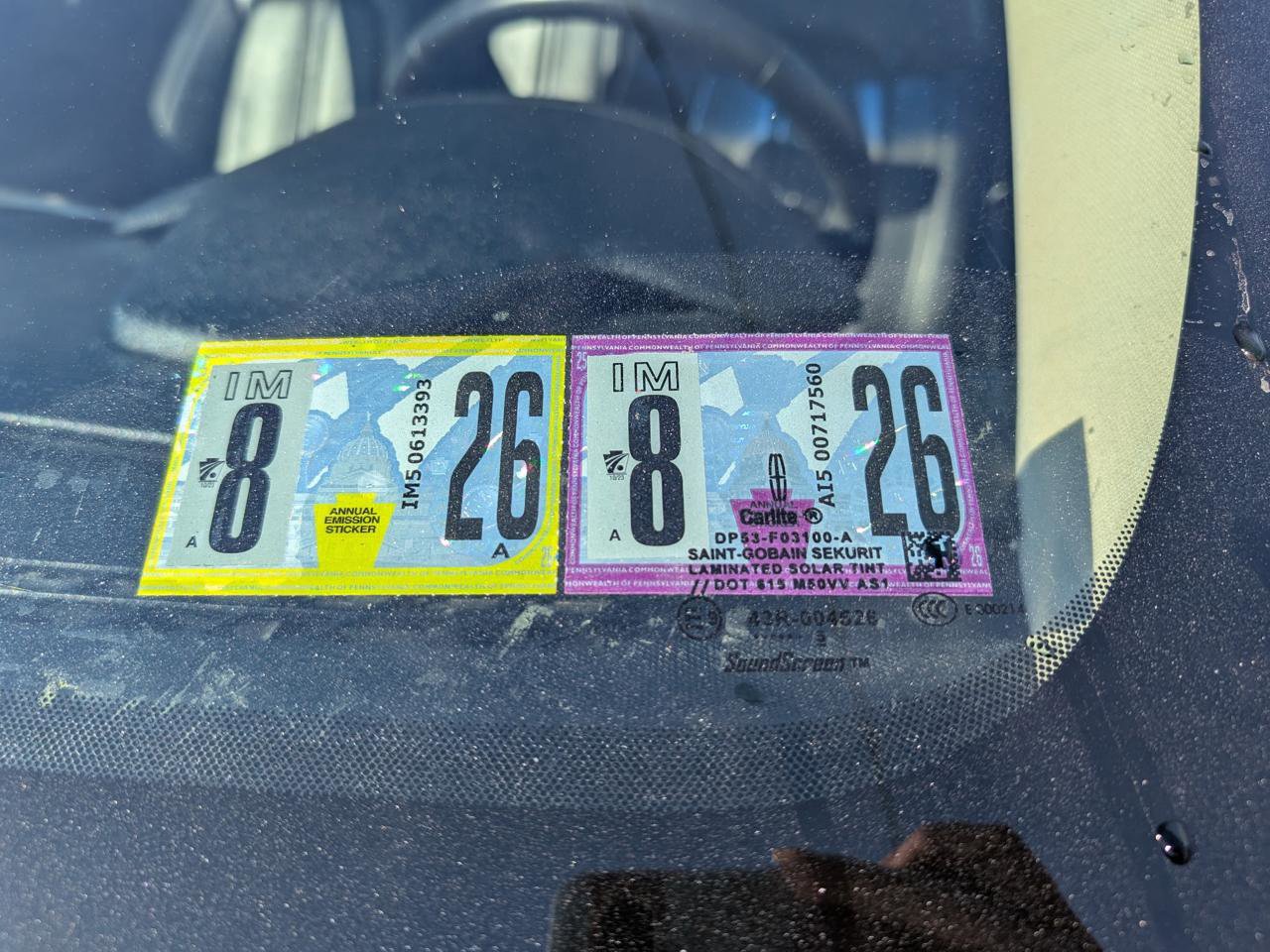 Used 2015 Lincoln MKZ AWD image 28