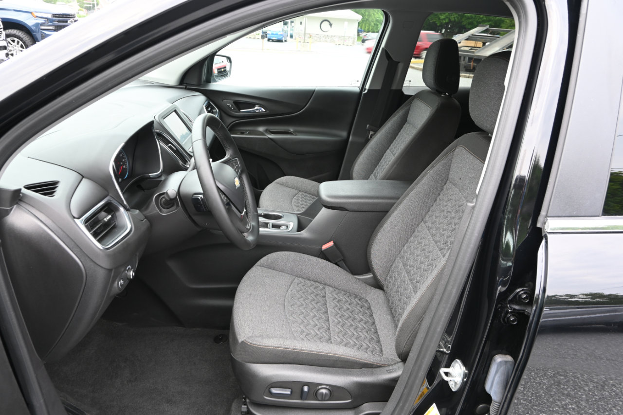 Used 2024 Chevrolet Equinox LT image 20