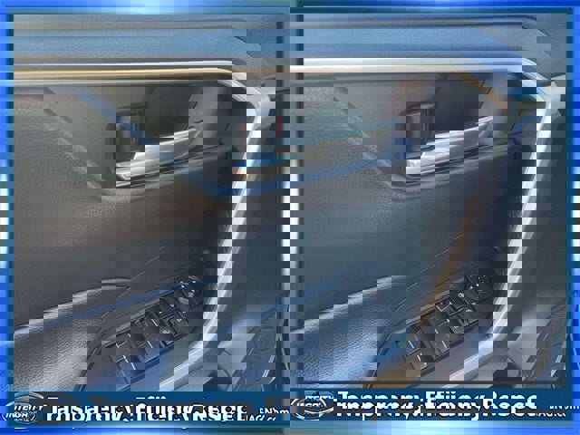 Used 2024 Toyota RAV4 XLE image 17