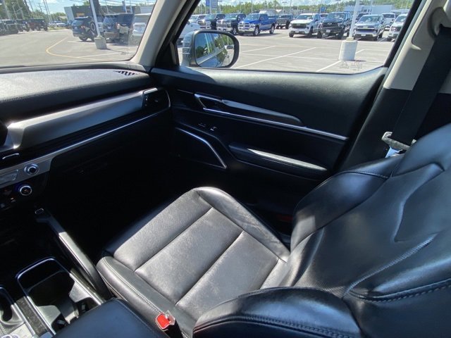 Used 2023 Kia Telluride S image 28