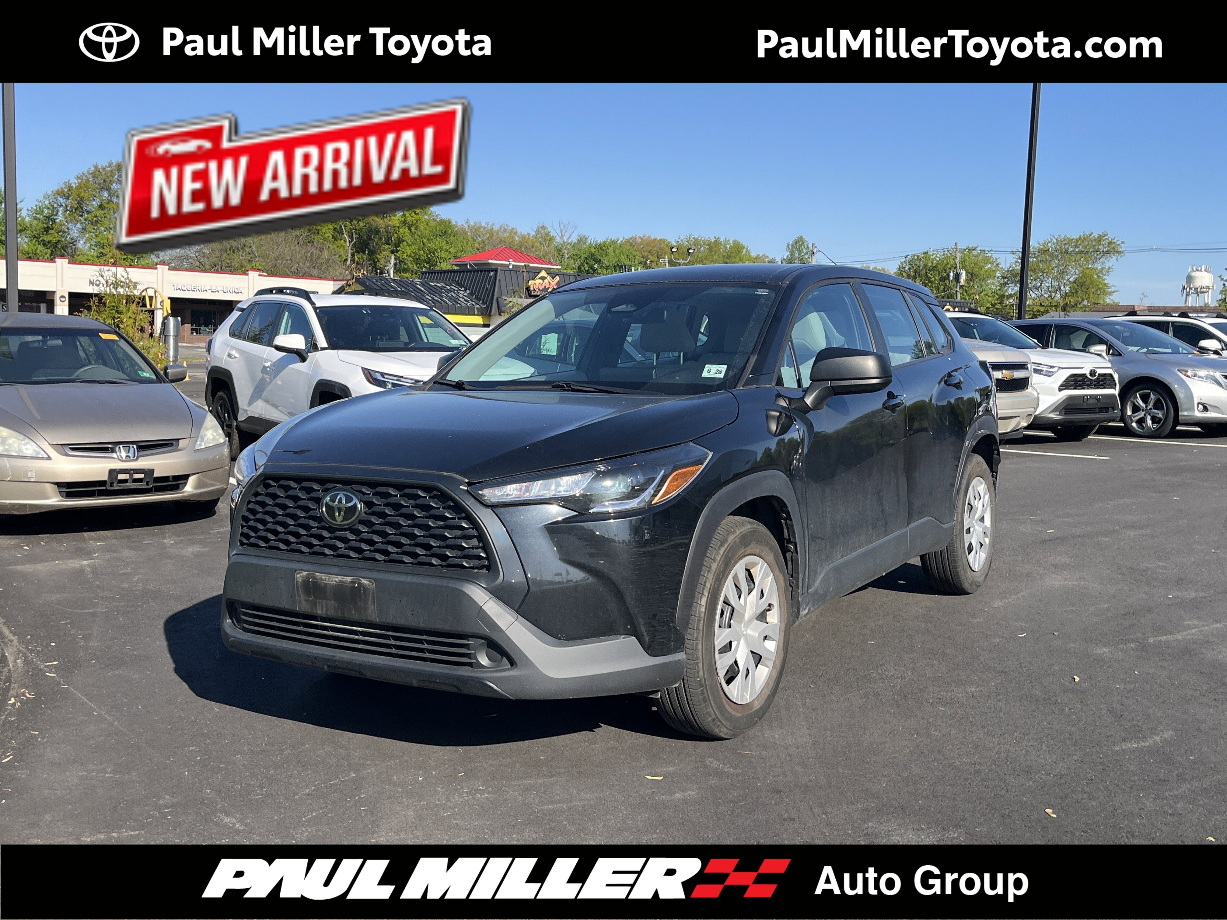 Used 2023 Toyota Corolla Cross L AWD/4WD image 1