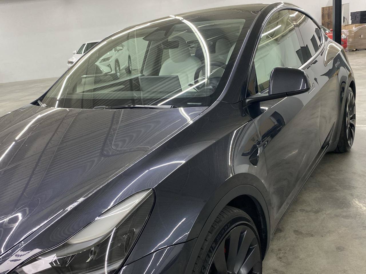 Used 2024 Tesla Model Y Performance AWD/4WD image 2