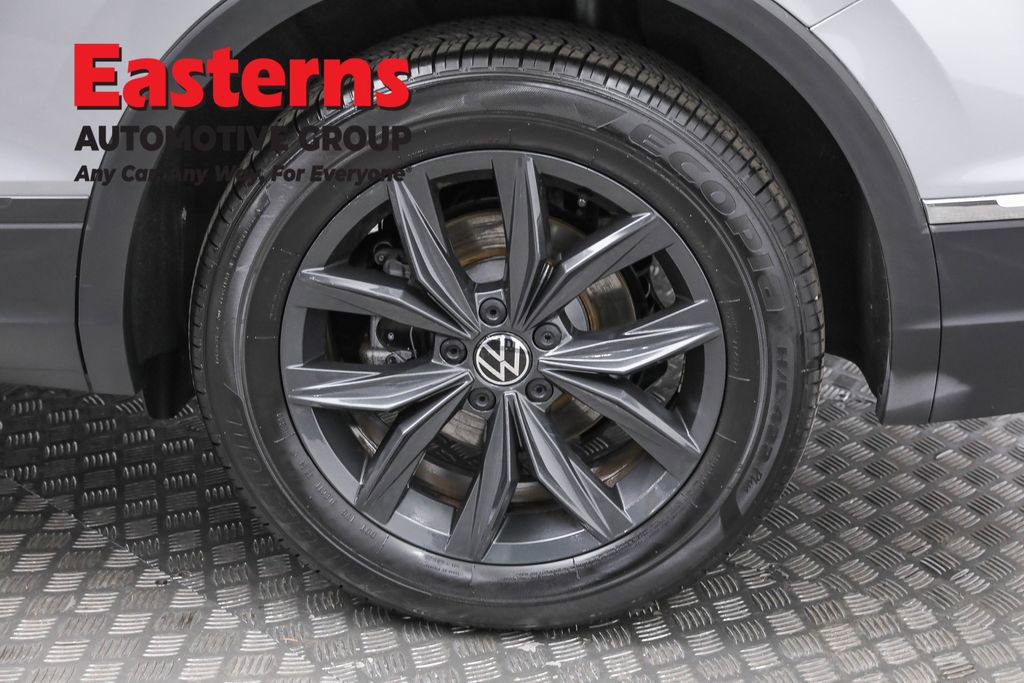 Used 2024 Volkswagen Tiguan Wolfsburg Edition FWD image 32