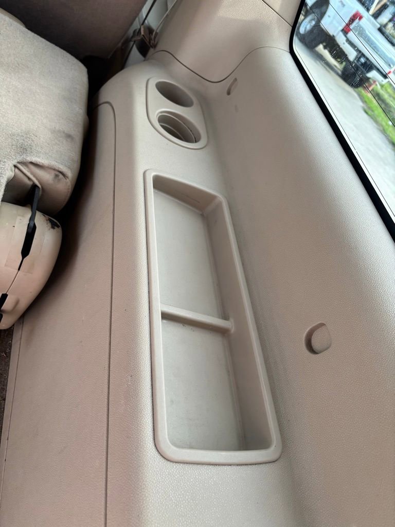 Used 2012 Cadillac Escalade ESV Luxury image 8